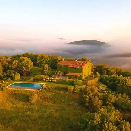 Rustic Santa Croce With Panorama View Villa